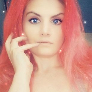 Model - Sonja Haze bigtits