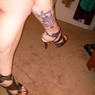 Model - Elizabeth Mae 1