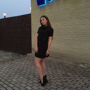 Model - Violetta Heartbreak sex