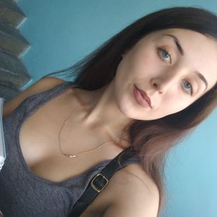 Model - Violetta Heartbreak mistress