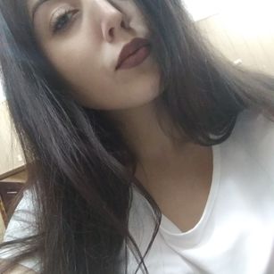 Model - Violetta Heartbreak stockings