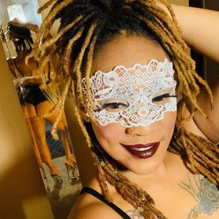 Model - Lolli Rasta squirter