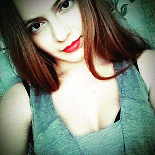 Model - sweet bunny makecum