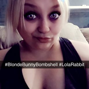 Model - Kitty Katana nerdy