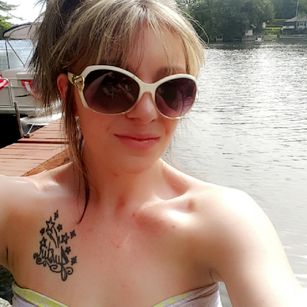 Model - Amara Drake dirtytalk