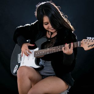 Model - Hanny Levine fetish