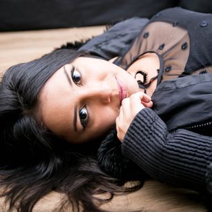 Model - Hanny Levine bdsm