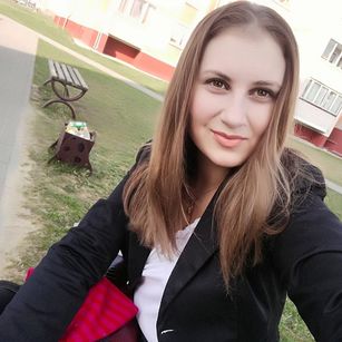 Model - julixxx strip