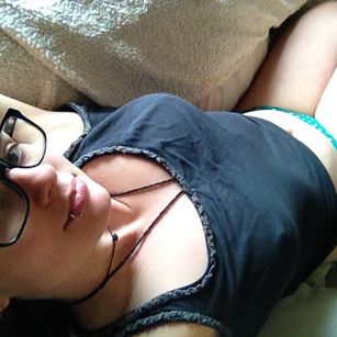 Model - jucythighs cei