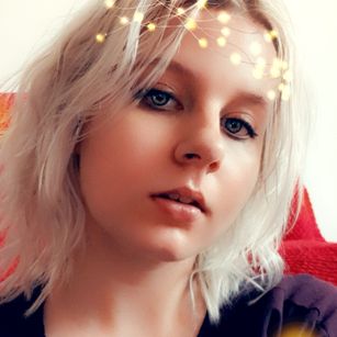 Model - Alysa-Jade redhead