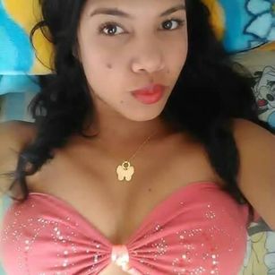 Model - Stefany conde dildo