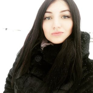 Model - Julia and Ira domination