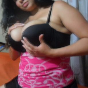 Model - tatistits38d nipples