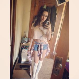 Model - Serenaxoxo 1