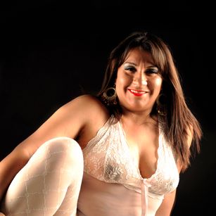 Model - laurabigass anal