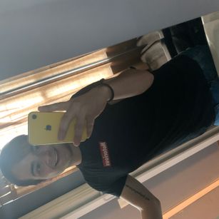 Model - Miles Deep ass