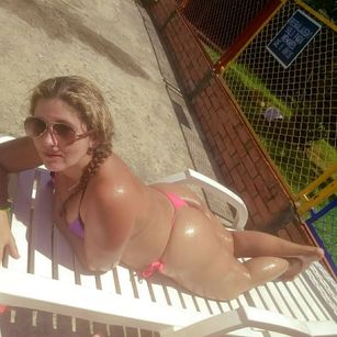 Model - Lauren Milf milf