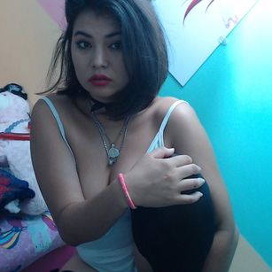 Model - Hinnata Pink deep