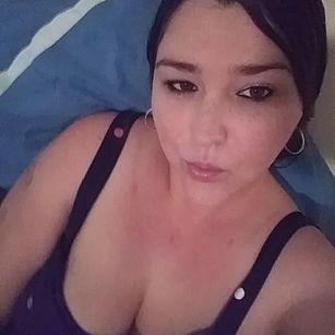 Model - Kristy bigtits