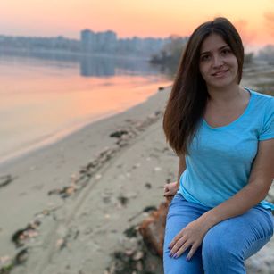 Model - LeydiS Funny