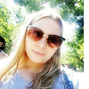 Model - EliyaWel Live