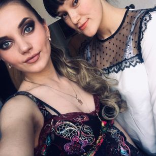 Model - Sasha and Vika Kiss dildo