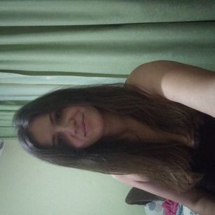 Model - LeydiS brunette