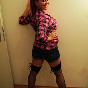 Model - SidneyXSmile 4