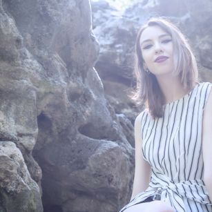 Model - IcedCoffee beauty