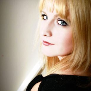 Model - Onesinfulnight cute