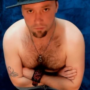 Model - Onesinfulnight bigboobs