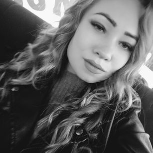 Model - DariaSweety squirt