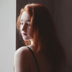 Model - Violetta Sorceress roleplay