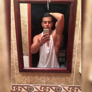 Model - Dave Soldier bigcock