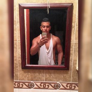 Model - Dave Soldier ass