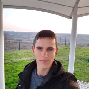 Model - AlexandrStrongs footfetish