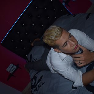 Model - RYAN KLER gay