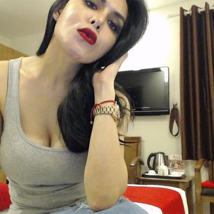 Model - MadocVentura boob