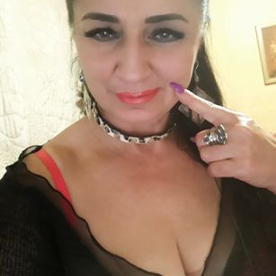 Model - WonderLina heels