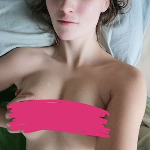 Model - SinnaElise cute