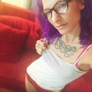 Model - Juniper skinny