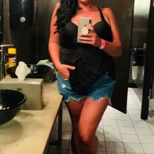 Model - Novalee Dreams bdsm