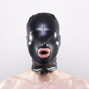 Model - Zara Rose milf