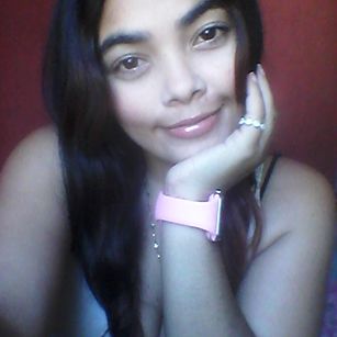 Model - Dianed brunette