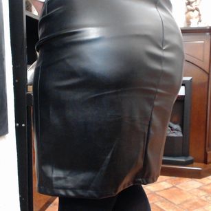 Model - BruneteBBW outfits