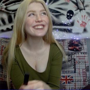 Model - Janet Mason blowjob