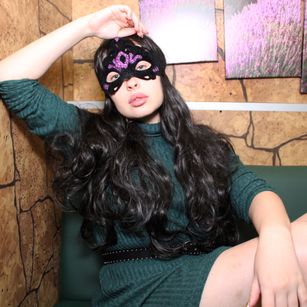 Model - Mystic Lady bigboobs