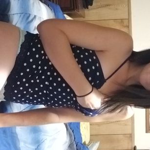 Model - Natelie milf