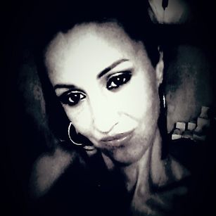 Model - VikaCat tease