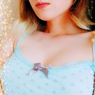 Model - Amy Cute ass